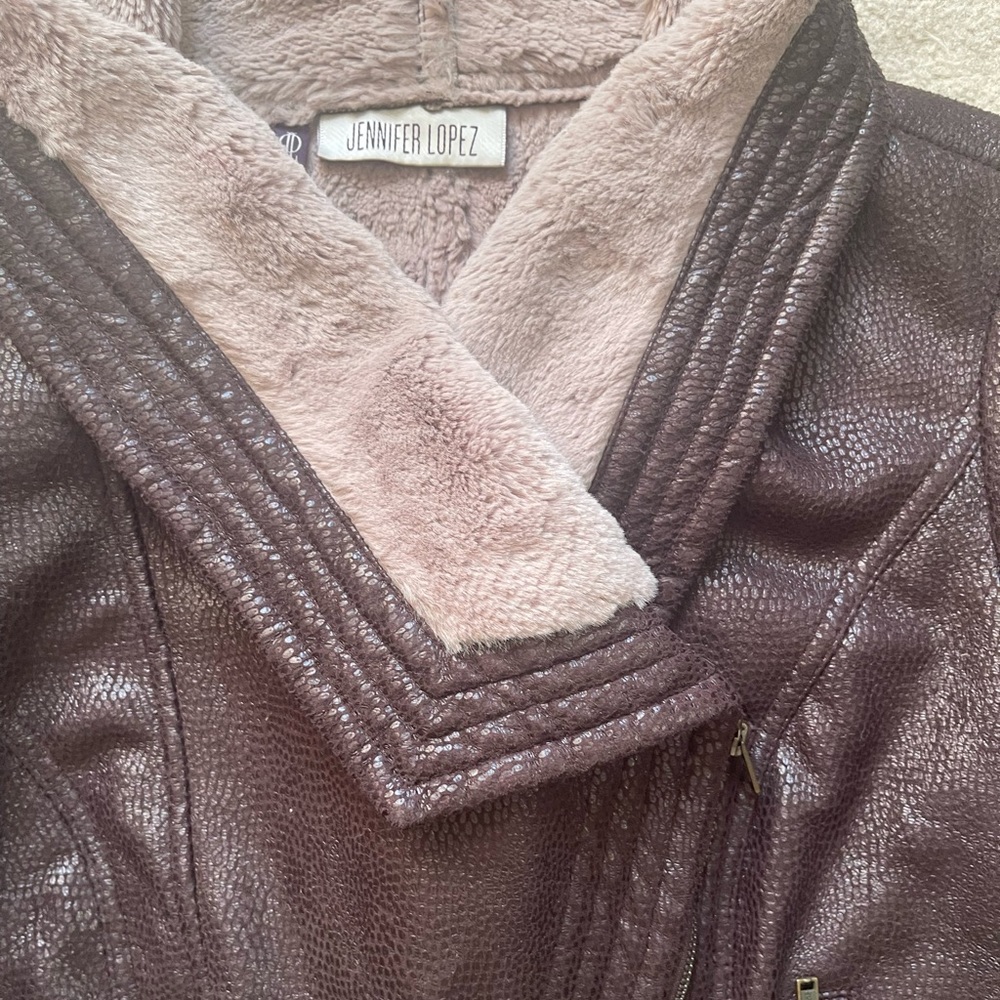 Winter jacket - Picture 3 of 5